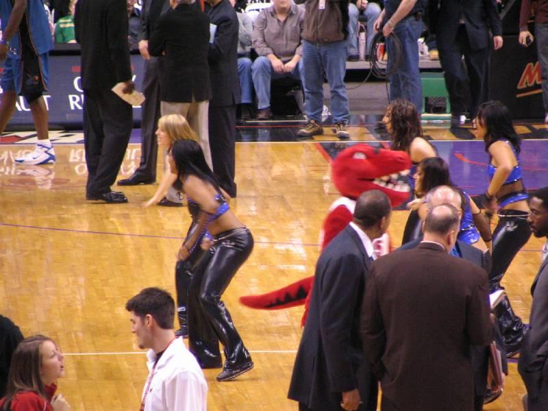 Raptors - 02.04.2005 291.jpg